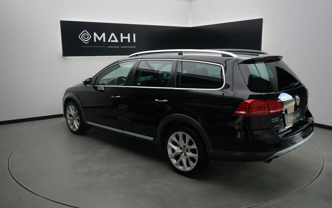 Volkswagen Passat cena 47999 przebieg: 171480, rok produkcji 2012 z Serock małe 352